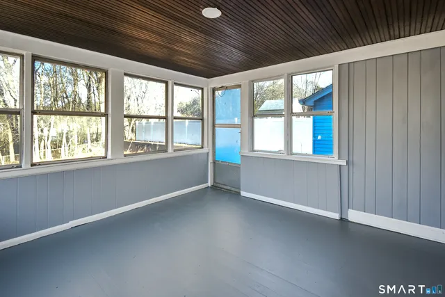 $359,900 | 31 Grant Street, Vernon, CT 06066