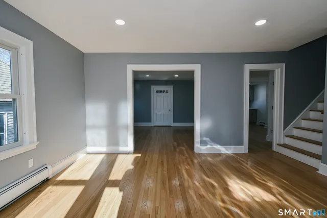 $359,900 | 31 Grant Street, Vernon, CT 06066