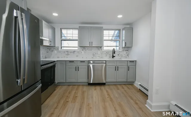 $359,900 | 31 Grant Street, Vernon, CT 06066