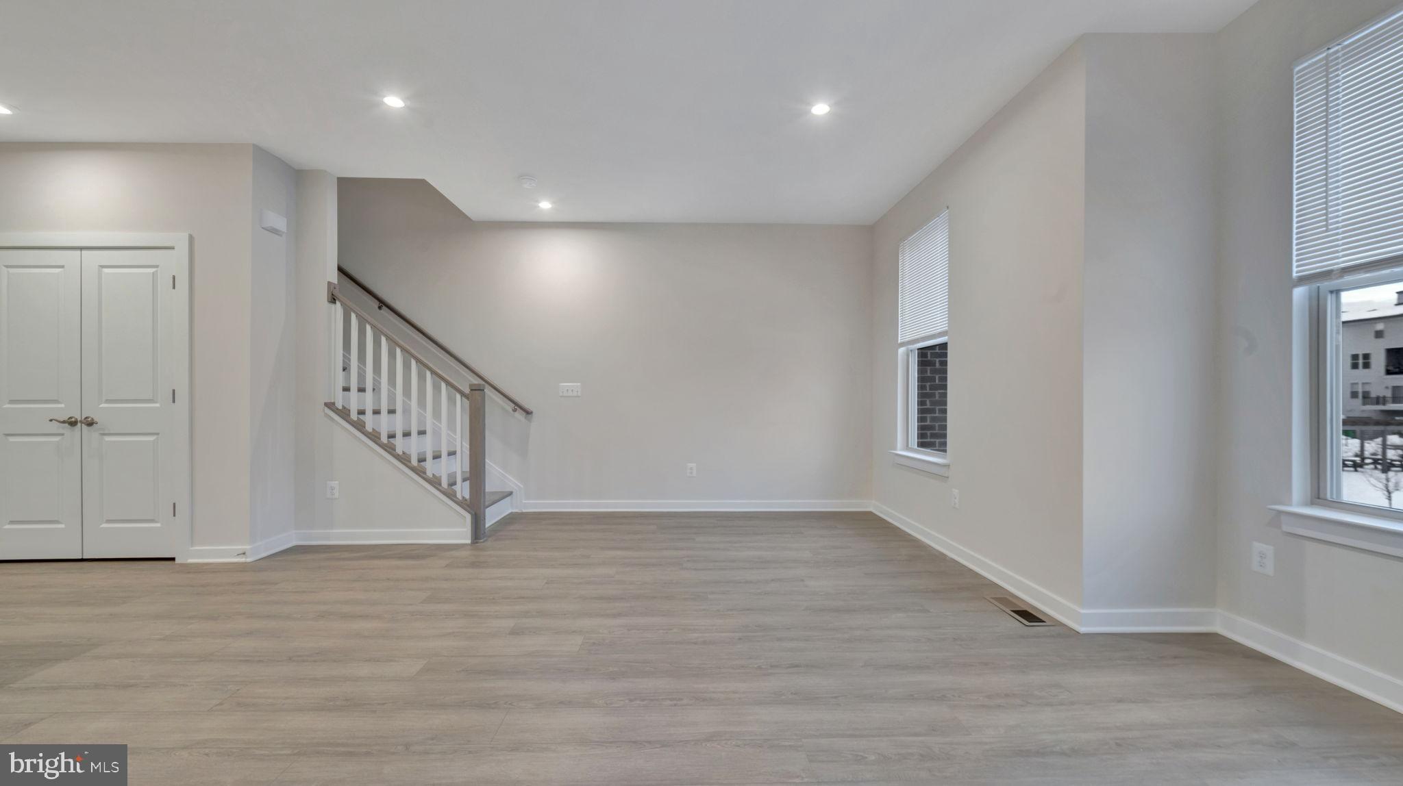 13170 Arches Road Herndon, VA 20170 - Photo 14 of 30 a view of an entryway in a room