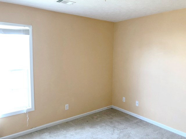 10 Alexander Loop Phenix City, AL 36869 - Photo 9 of 15 a view of an empty room