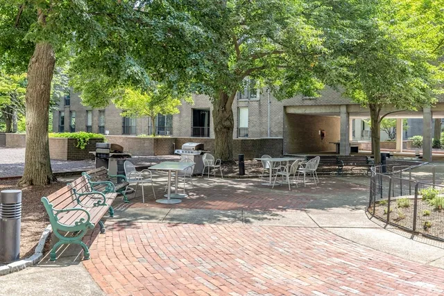 $880,000 | 33 Pond Avenue, Unit 919, Brookline, MA 02445