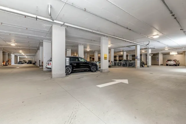 $880,000 | 33 Pond Avenue, Unit 919, Brookline, MA 02445