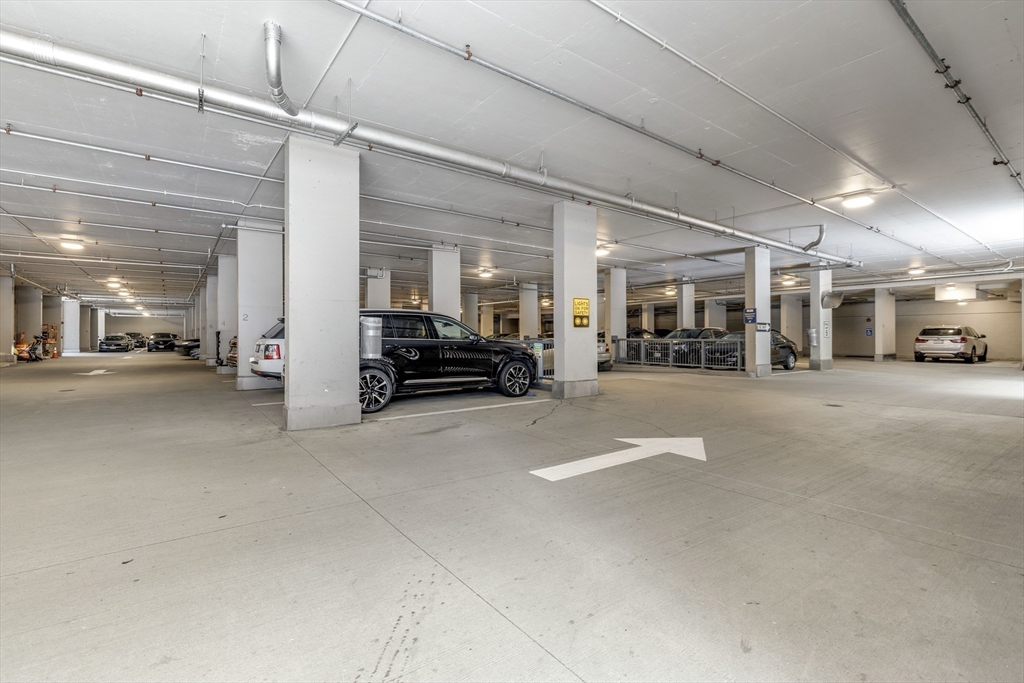 33 Pond Avenue, Unit 919 Brookline, MA 02445 - Photo 34 of 37