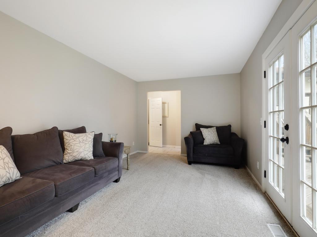 12821 Overlook Road Dayton, MN 55327 - Photo 28 of 39 Gallery Image 28