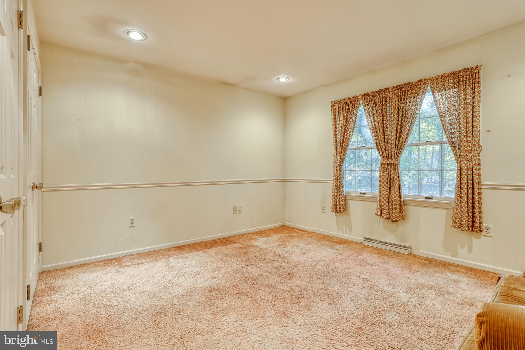 665 Shannon Road Boiling Springs, PA 17007 - Photo 25 of 34 Gallery Image 25