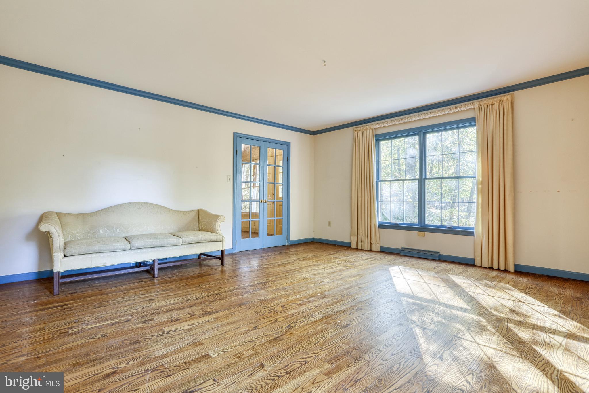 665 Shannon Road Boiling Springs, PA 17007 - Photo 4 of 34 Gallery Image 4