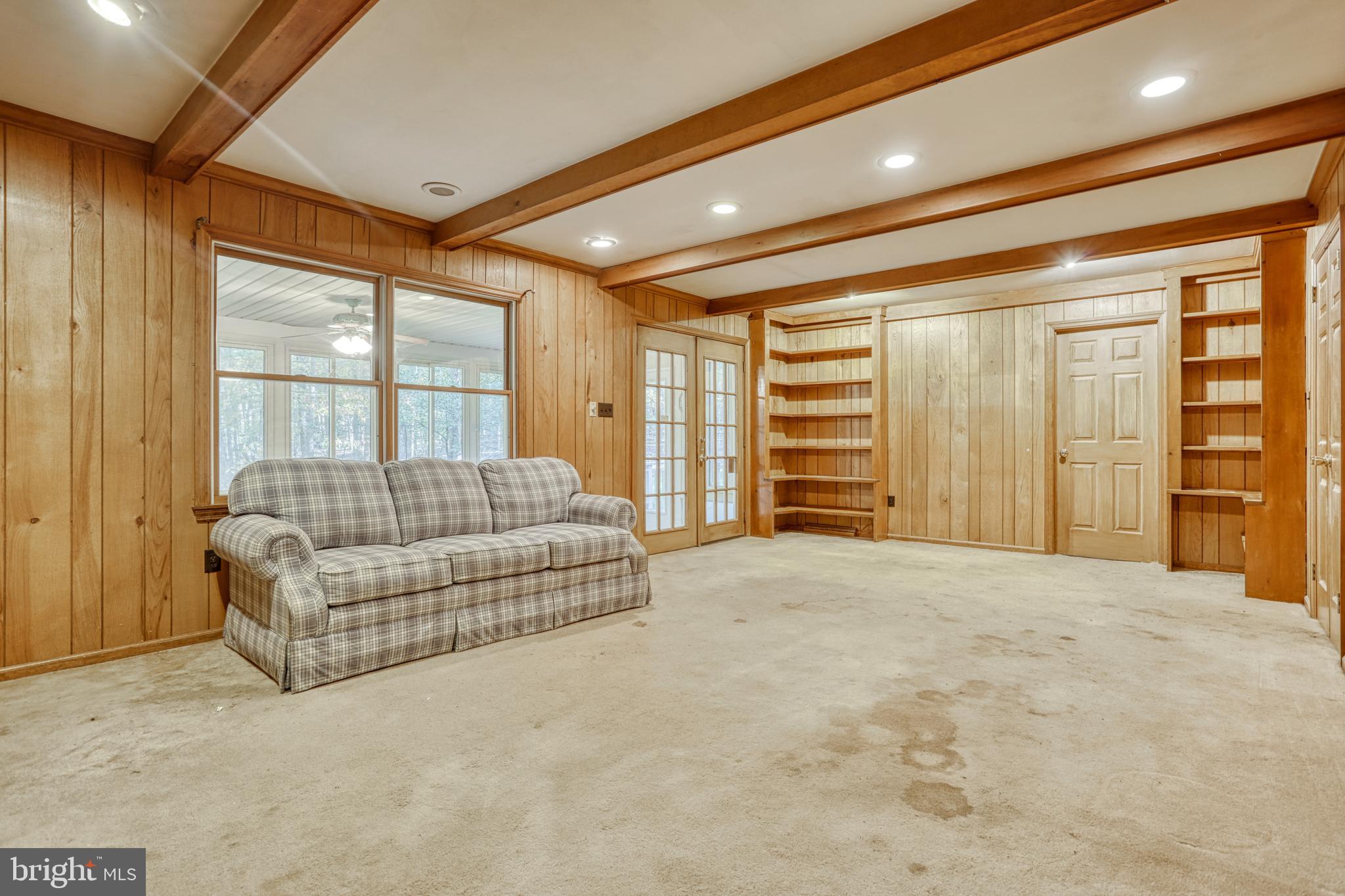 665 Shannon Road Boiling Springs, PA 17007 - Photo 7 of 34 Gallery Image 7