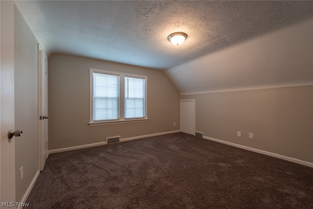 1112 Woodview Road Cleveland Heights, OH 44121 - Photo 21 of 35