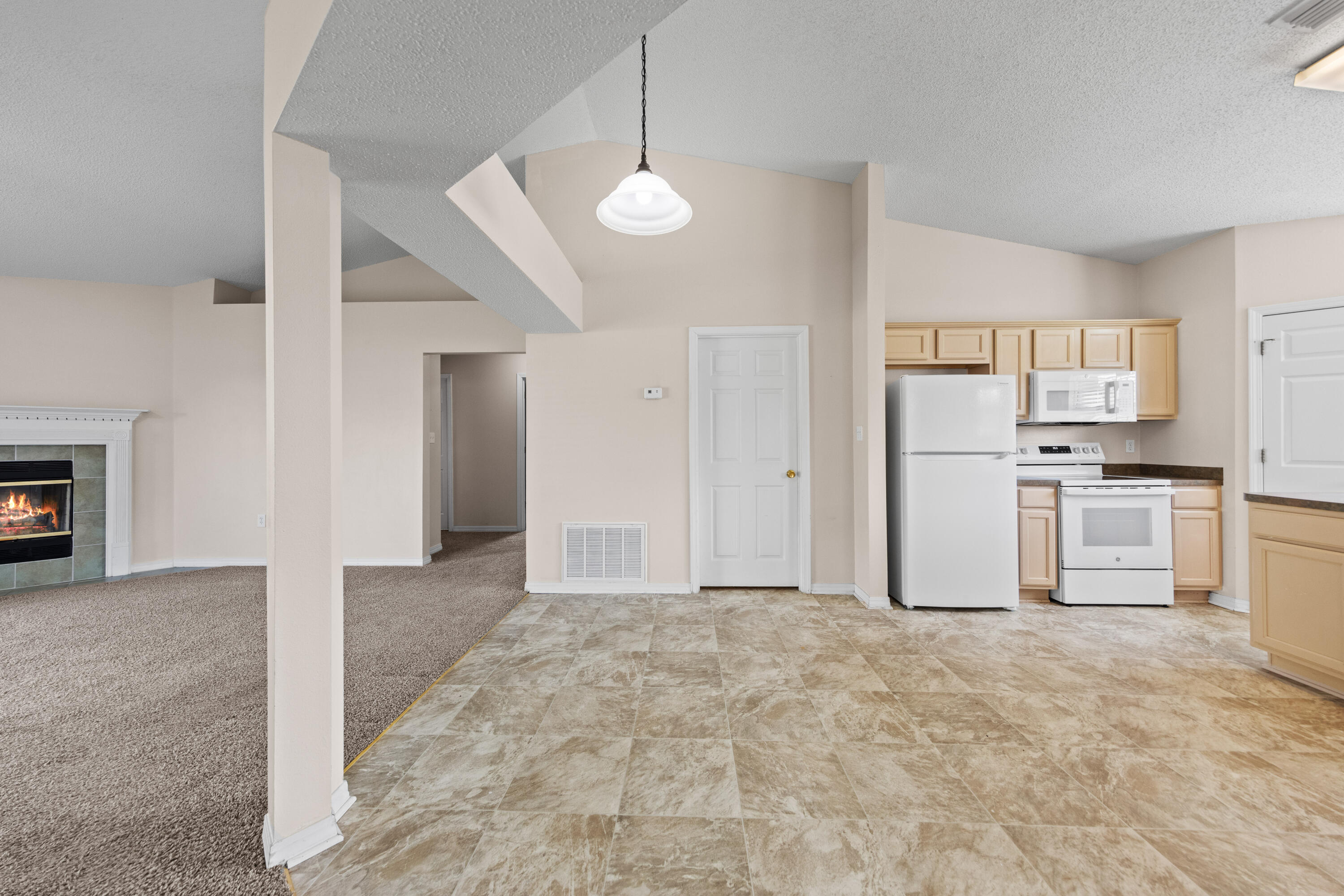 275 Limestone Circle Crestview, FL 32539 - Photo 14 of 45