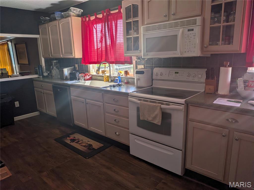 2552 Somerville Drive High Ridge, MO 63049 - Photo 25 of 26