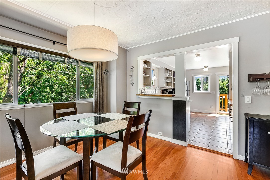741 North 96th Street Seattle, WA 98103 - Photo 5 of 21 Gallery Image 5