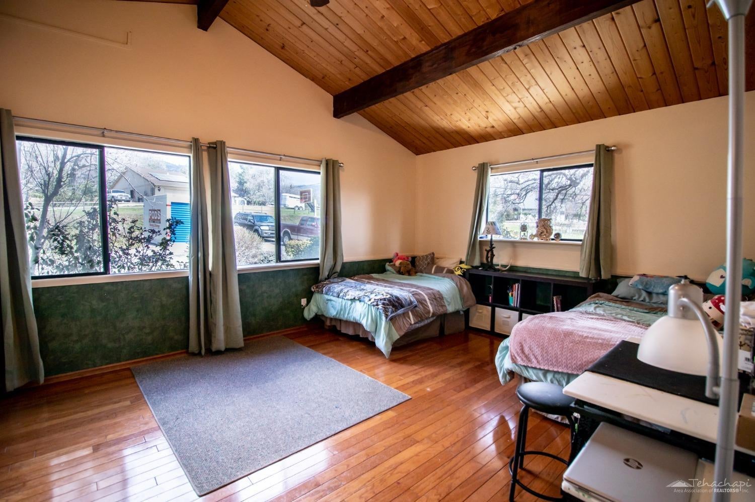27701 Bear Valley Road Tehachapi, CA 93561 - Photo 18 of 82 Gallery Image 18