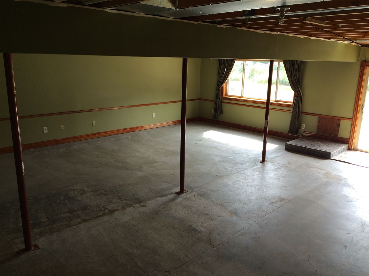 1073 East Fremont Road Shepherd, MI 48883 - Photo 26 of 32 1821859-25.JPG
