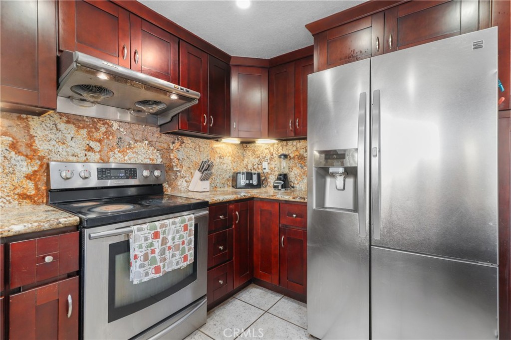 26 Helena, Unit 69 Irvine, CA 92604 - Photo 15 of 48