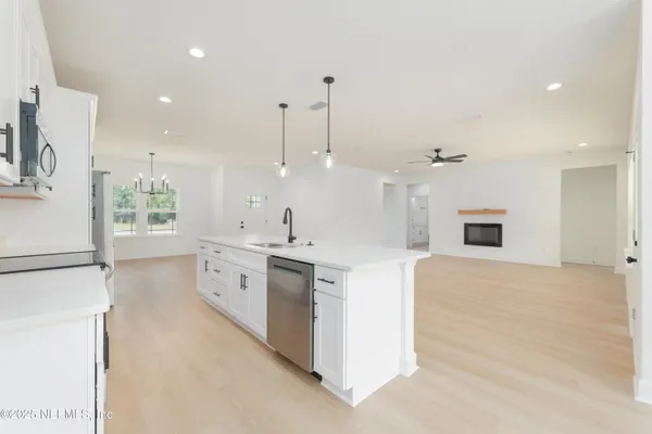 $465,000 | 2621 Indigo Avenue, Middleburg, FL 32068