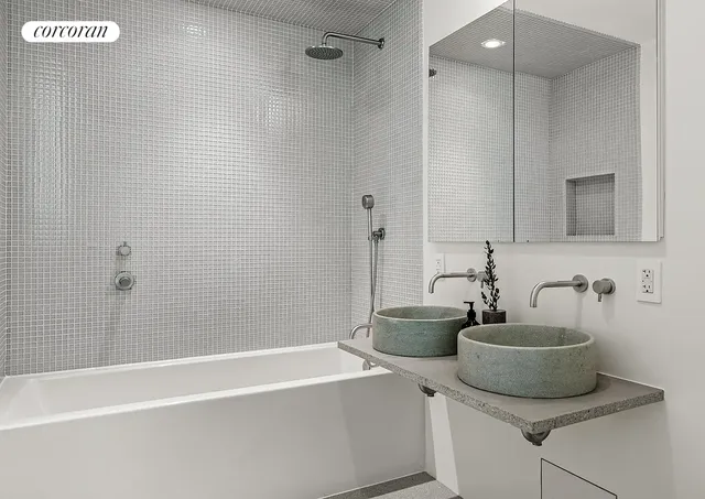 $3,700,000 | 9 Chapel Street, Unit PHB | Downtown Brooklyn