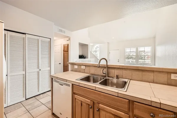 $394,900 | 16366 East Fremont Avenue, Unit 11, Aurora, CO 80016
