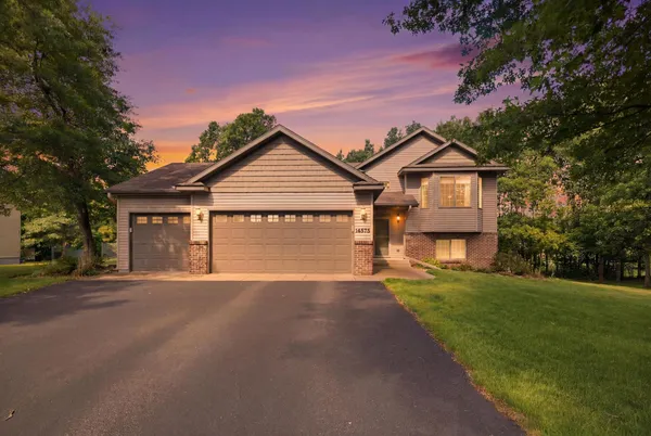 $379,900 | 14575 Inglewood Drive North, Baxter, MN 56425