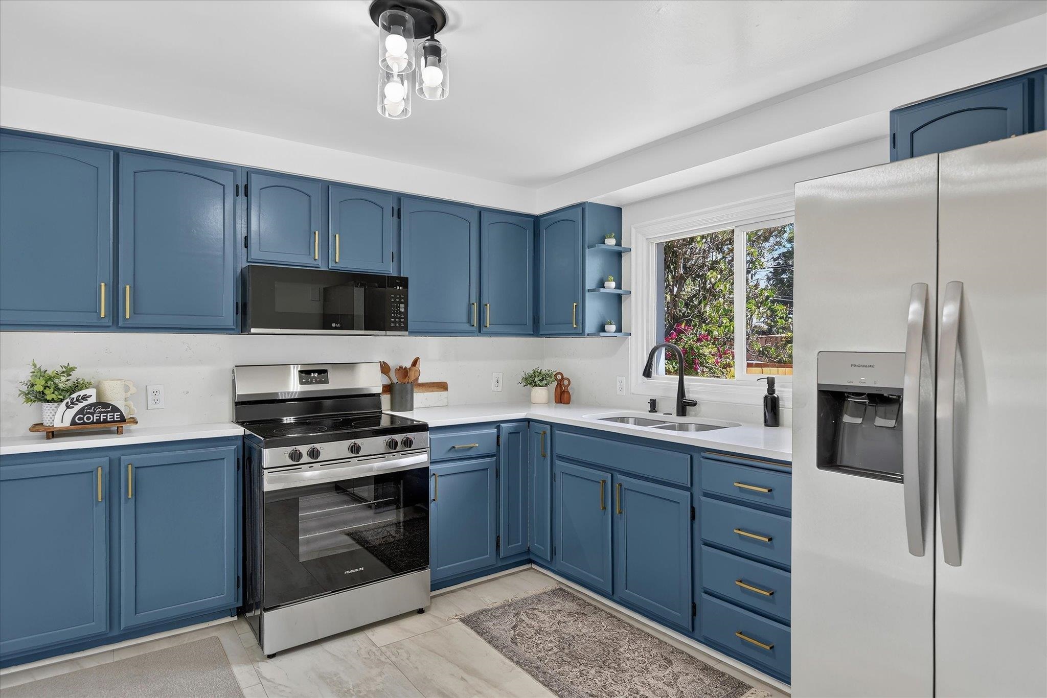 4204 North Monroe Street Spokane, WA 99205 - Photo 8 of 40