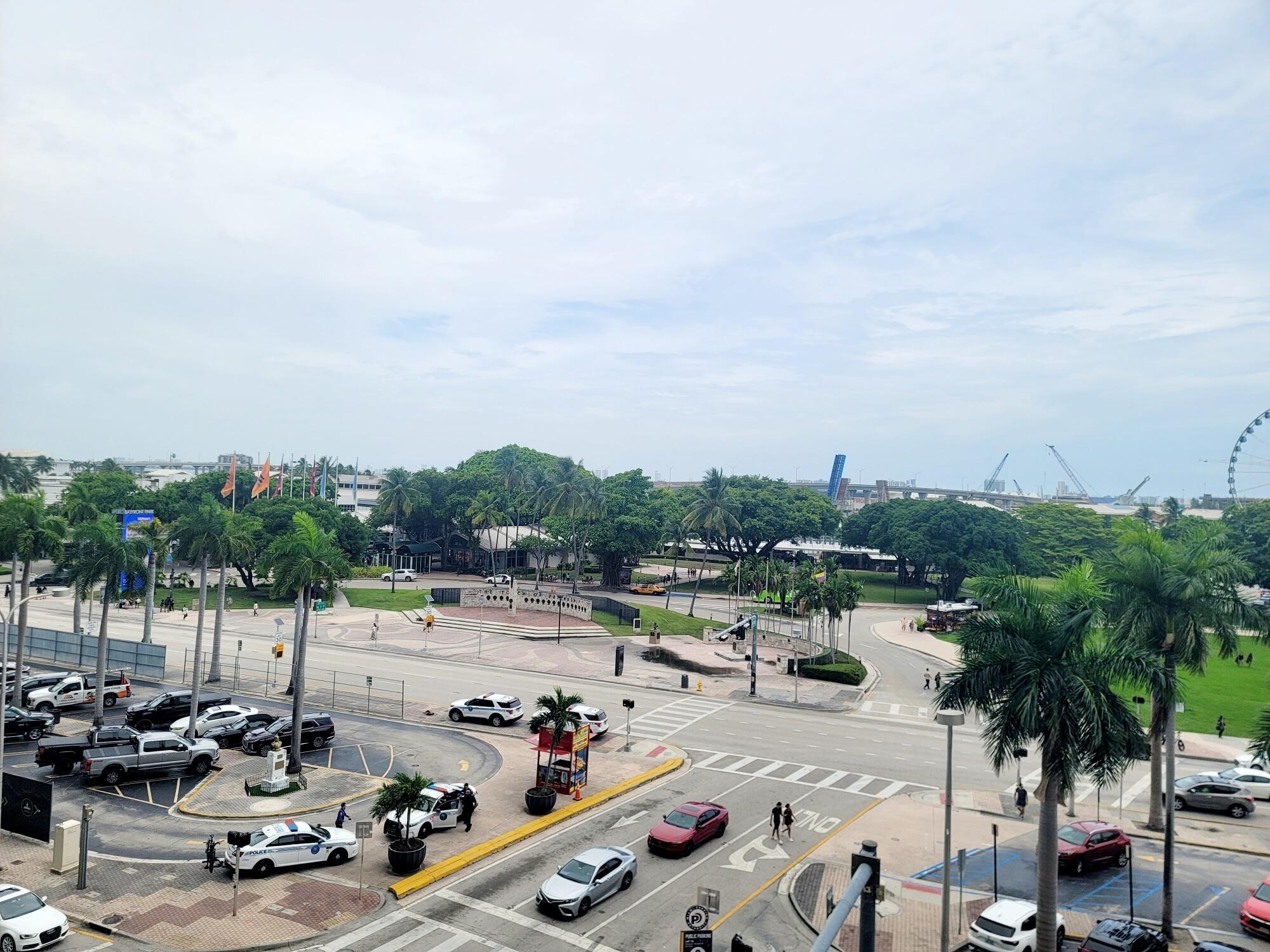 244 Biscayne Boulevard, Unit 401 Miami, FL 33132 - Photo 18 of 36 a view of swimming pool and lake view