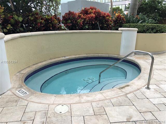 244 Biscayne Boulevard, Unit 401 Miami, FL 33132 - Photo 36 of 36 a view of outdoor space with swimming pool