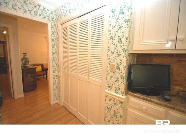 5921 Old Mill Court Mobile, AL 36609 - Photo 10 of 23