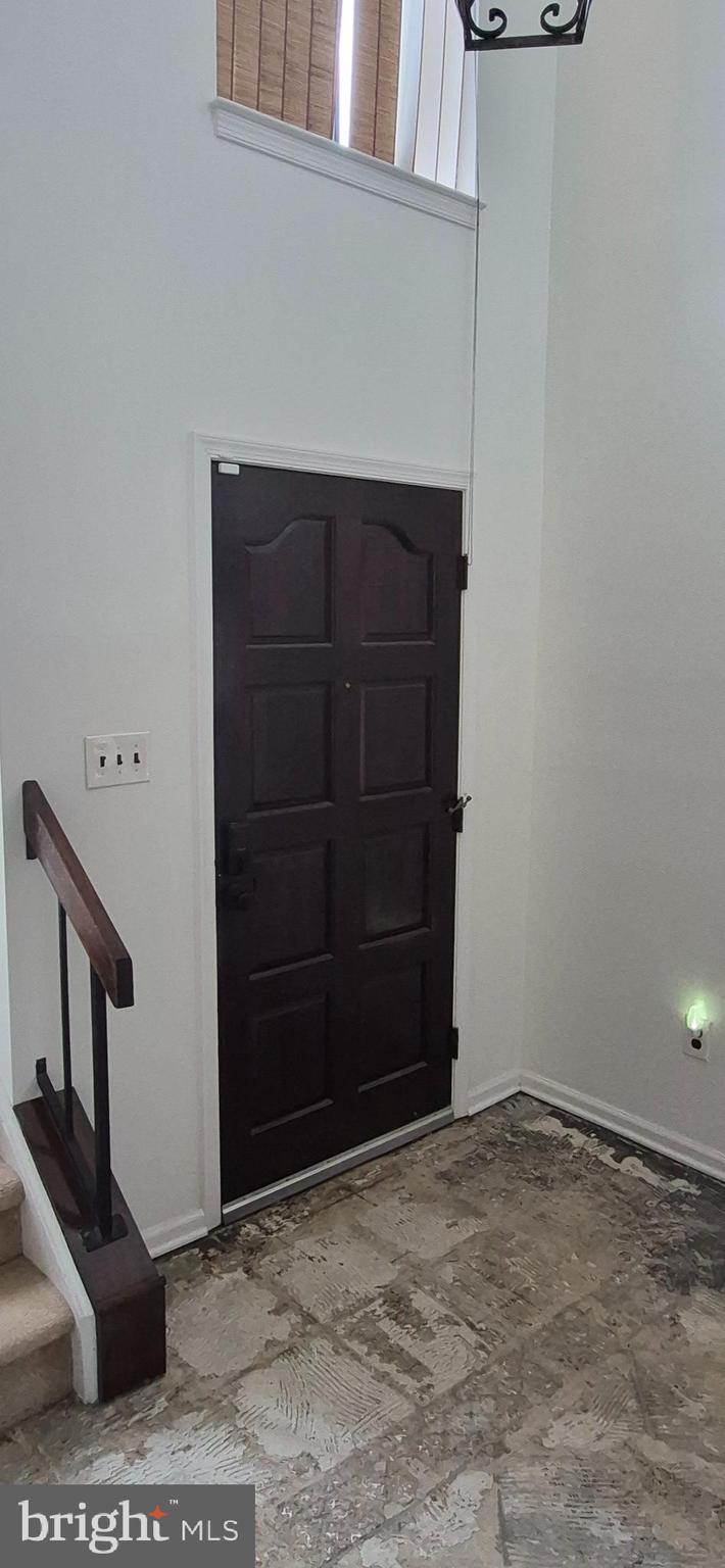 8 Del Sol Place Sicklerville, NJ 08081 - Photo 4 of 40 a view of an entryway