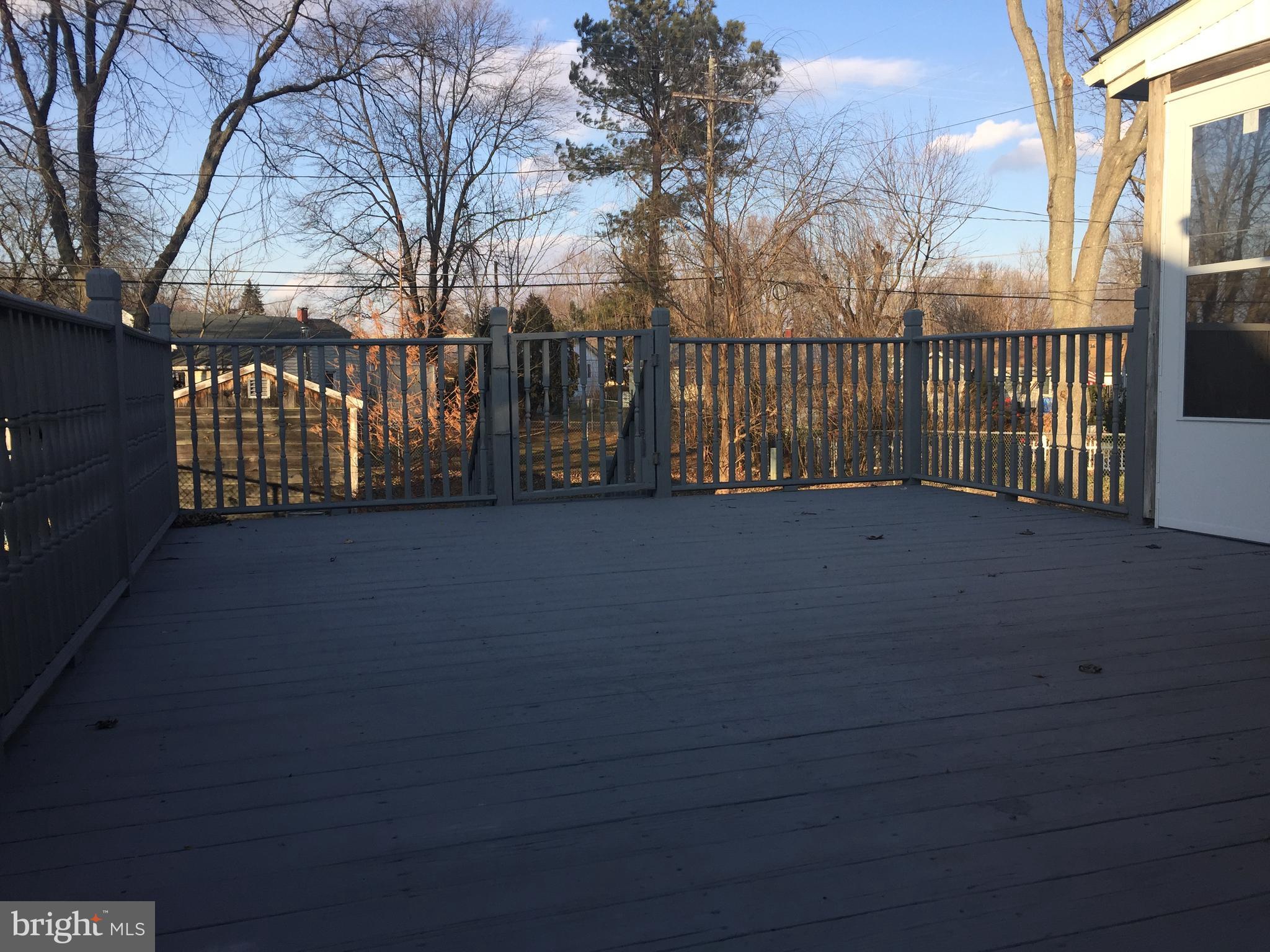 238 Candytuft Road Reisterstown, MD 21136 - Photo 14 of 18 Exterior (General) LARGE DECK