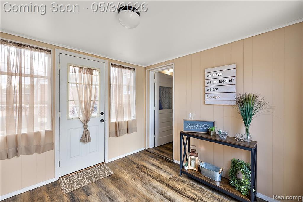 18241 Airport Road Fraser, MI 48026 - Photo 25 of 43