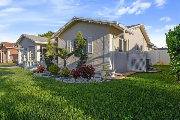 $3,750 | 8014 Northwest 101st Avenue, Tamarac, FL 33321