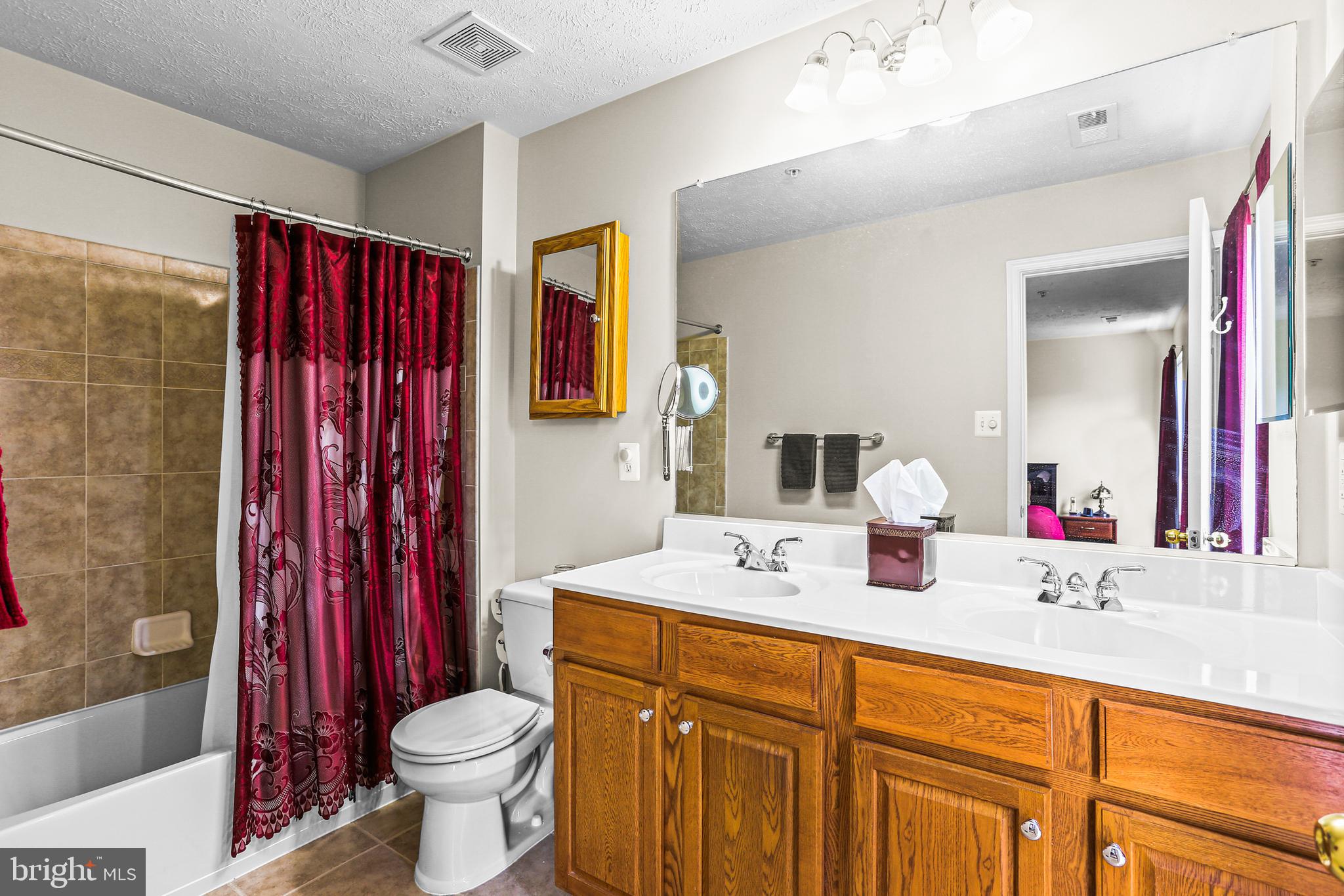 616 Tinker Road Middle River, MD 21220 - Photo 13 of 26 Primary Bathroom