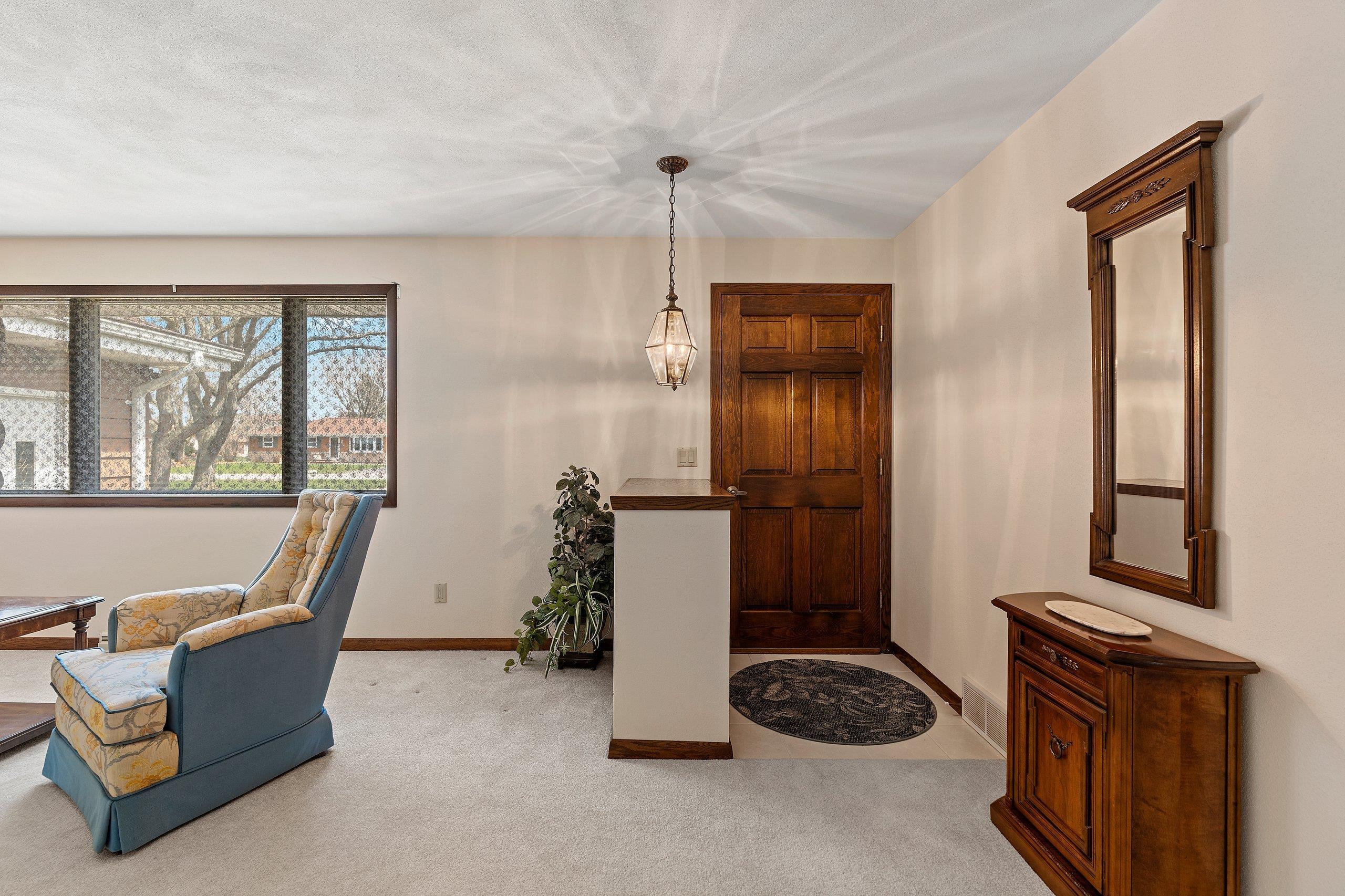3005 North Abendroth Street Appleton, WI 54914 - Photo 8 of 90