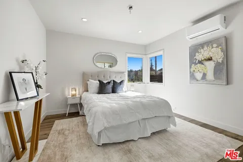 $2,999,000 | 2621 Veteran Avenue, Los Angeles, CA 90064
