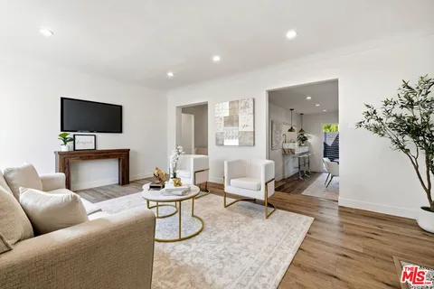 $2,999,000 | 2621 Veteran Avenue, Los Angeles, CA 90064