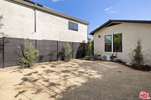$2,999,000 | 2621 Veteran Avenue, Los Angeles, CA 90064