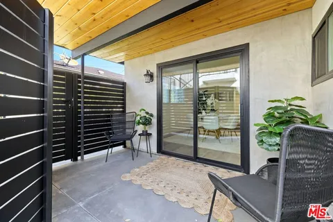 $2,999,000 | 2621 Veteran Avenue, Los Angeles, CA 90064