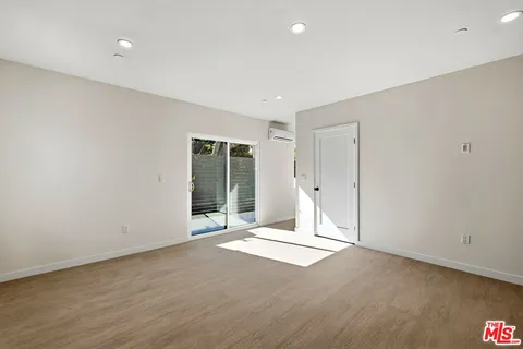 $2,999,000 | 2621 Veteran Avenue, Los Angeles, CA 90064