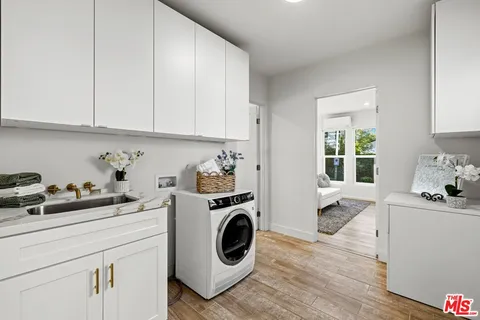 $2,999,000 | 2621 Veteran Avenue, Los Angeles, CA 90064