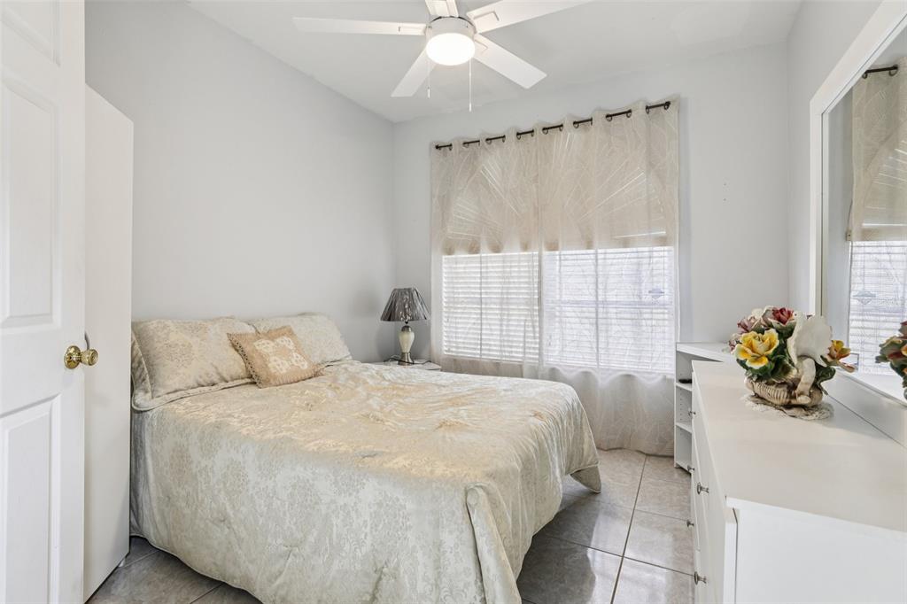 3521 Molona Drive Orlando, FL 32837 - Photo 15 of 40