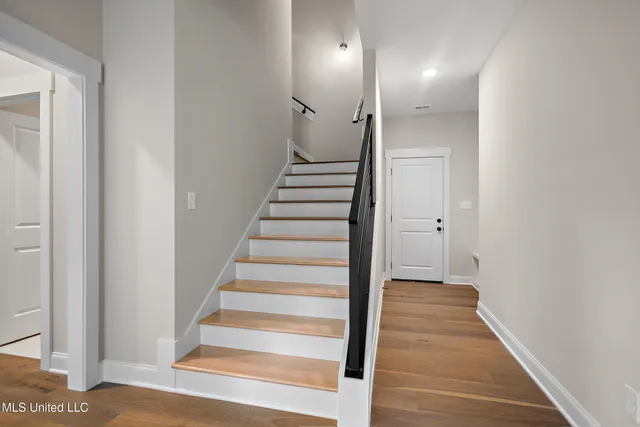 $399,900 | 1375 Creekside Lane, Hernando, MS 38632