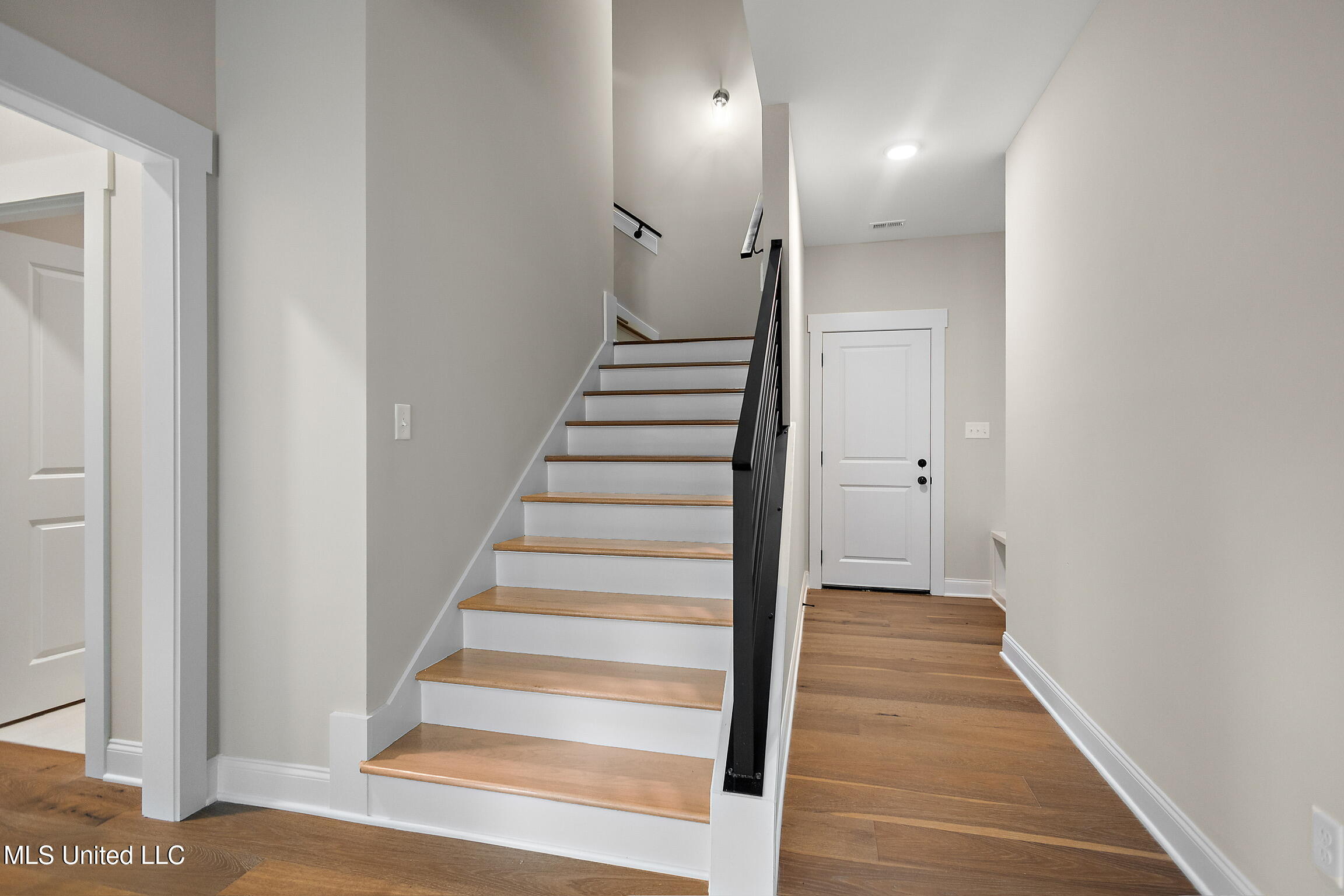 1375 Creekside Lane Hernando, MS 38632 - Photo 16 of 38 Hackberry