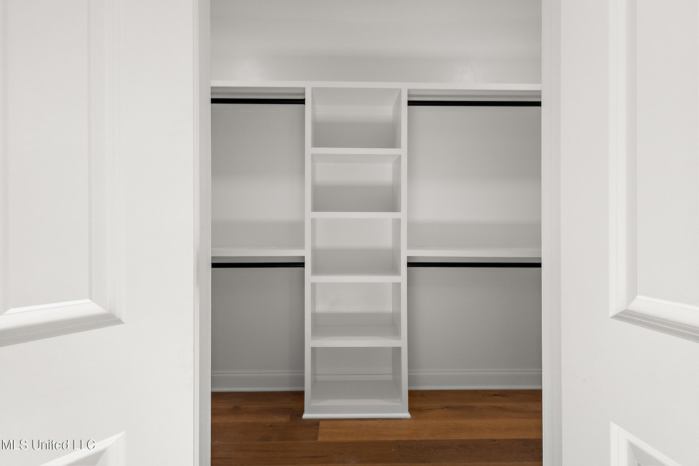 1375 Creekside Lane Hernando, MS 38632 - Photo 23 of 38 Hackberry