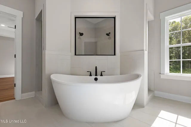 $399,900 | 1375 Creekside Lane, Hernando, MS 38632