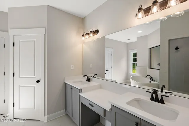 $399,900 | 1375 Creekside Lane, Hernando, MS 38632