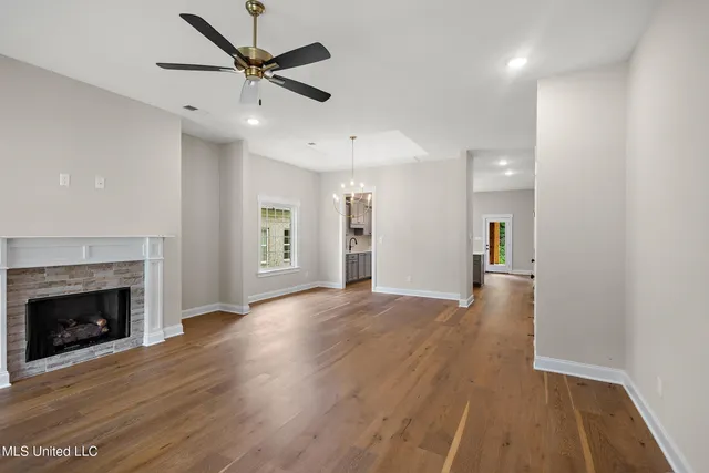 $399,900 | 1375 Creekside Lane, Hernando, MS 38632