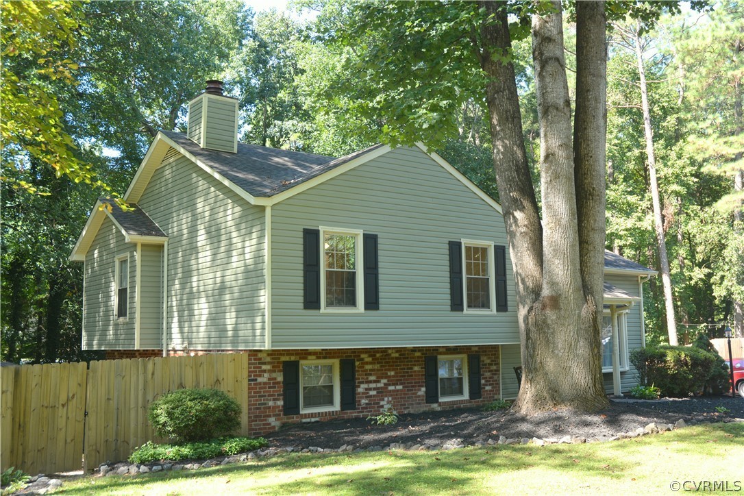 4708 Fordham Road Chesterfield, VA 23236 - Photo 2 of 24