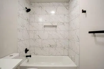 $1,000 | 226 Hickory Street, Unit B, Levelland, TX 79336