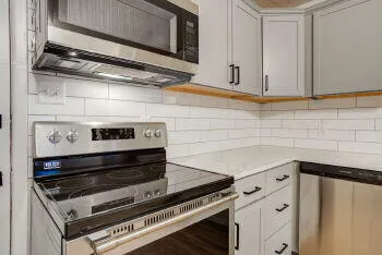 $1,000 | 226 Hickory Street, Unit B, Levelland, TX 79336