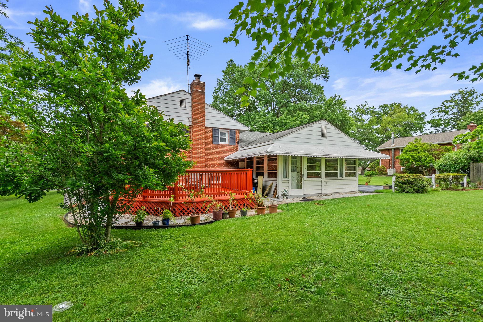 807 Snider Lane Silver Spring, MD 20905 - Photo 32 of 35